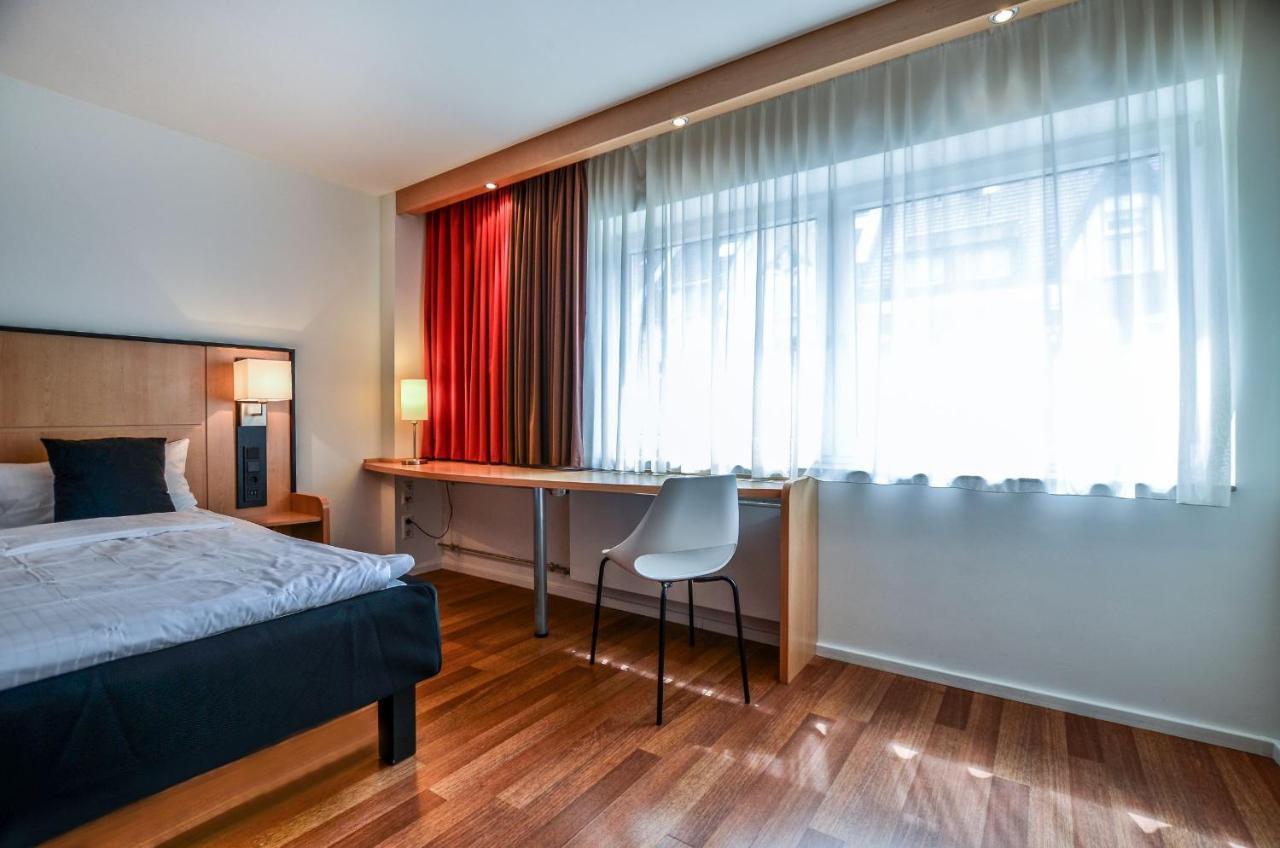 Stay Lev Hotel Leverkusen Zewnętrze zdjęcie