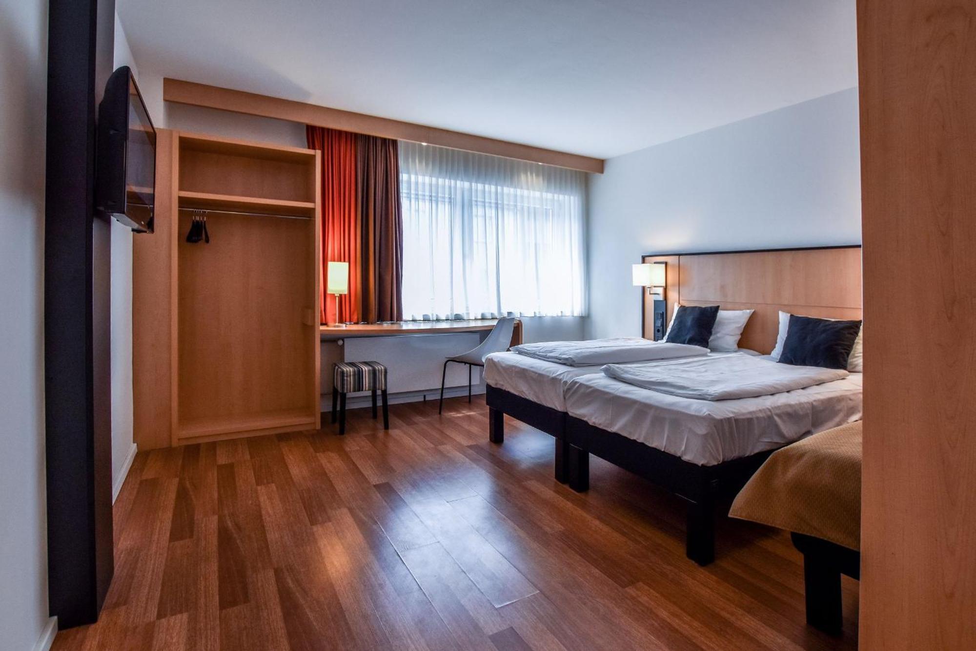 Stay Lev Hotel Leverkusen Zewnętrze zdjęcie